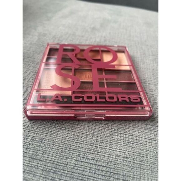 L.A. COLORS Color Block Eyeshadow Palette, Rose - Picture 5 of 7